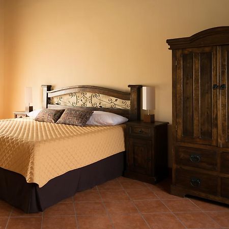Hotel Casa San Bartolo Antigua Extérieur photo